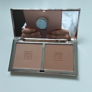 Jouer light to medium bronzer duo